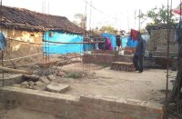 किश्त के इंतजार में अटके आशियाने