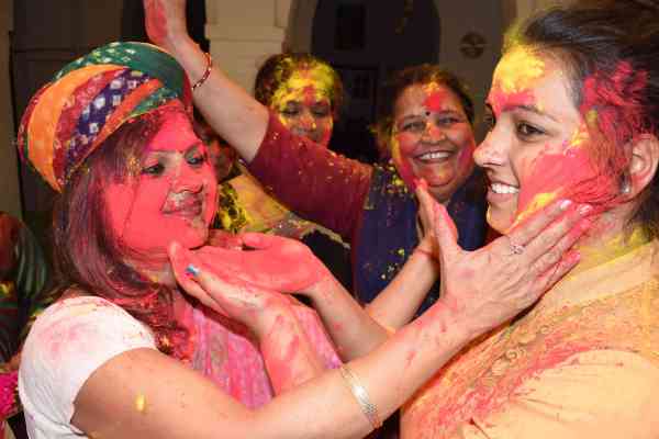 Holi 2018