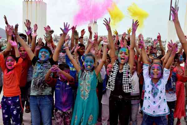 holi 2018