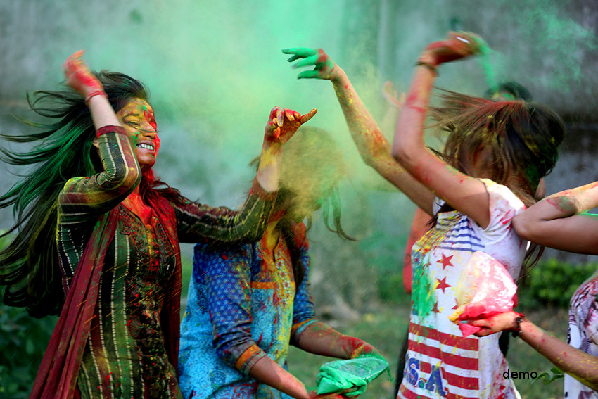 holi video 2018