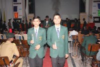 Students of this school cried at the moment of farewell stage