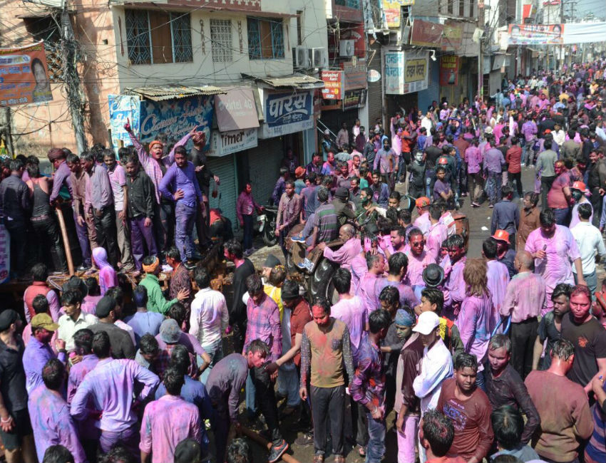 होली पर यहां धूमधाम से निकली राम बारात, देखें वीडियो