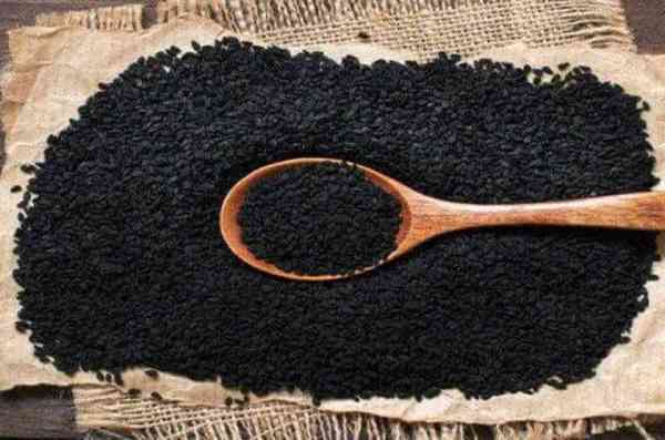 कलौंजी का बीज