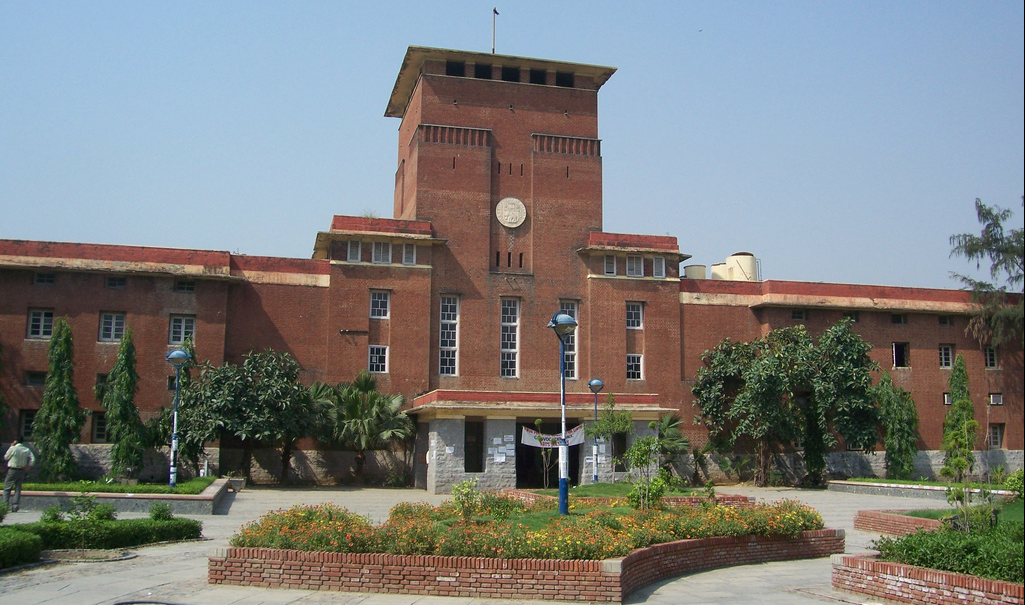 DU university