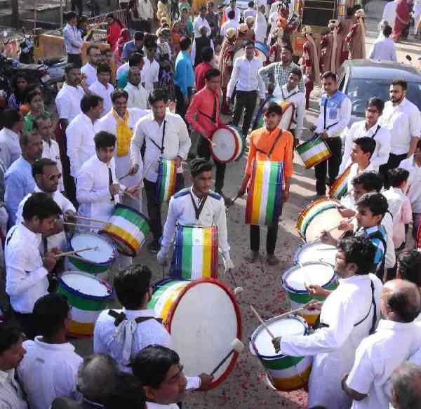 aachaary viraag saagar mahaaraaj kee aagavaanee karane umada samoocha