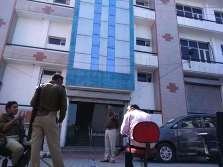 income tax department raid on ajay gupta property