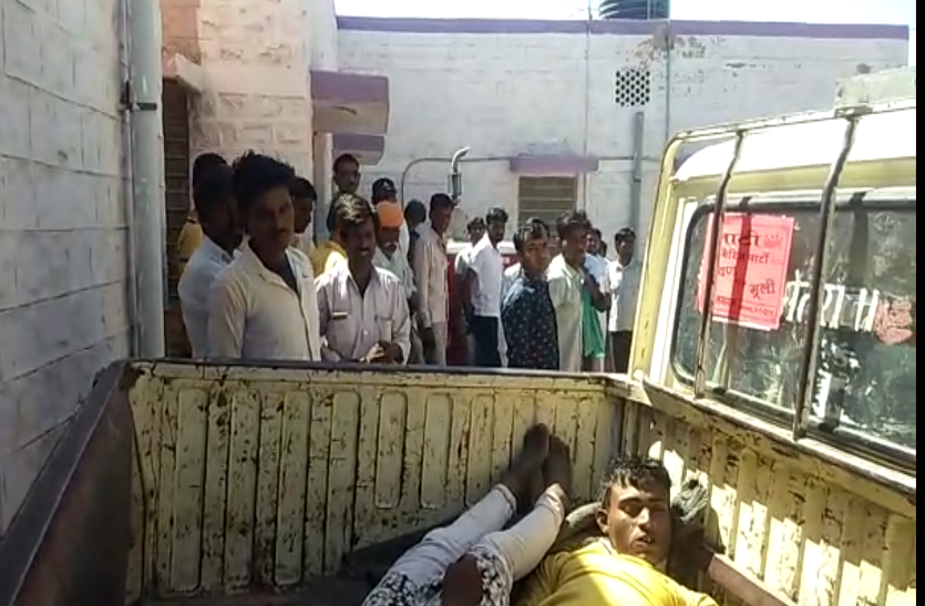 video: क्या हुआ एेसा कि प्रेमी युगल ने फांसी लगाकर दी जान..