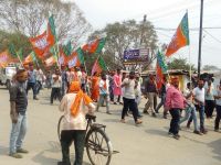 VIDEO- बीजेपी ने निकाली जनसंपर्क यात्रा, पार्टी के ये दिग्गज हुए शामिल, सरकार की गिनाईं उपलब्धियां, पढि़ए खबर...