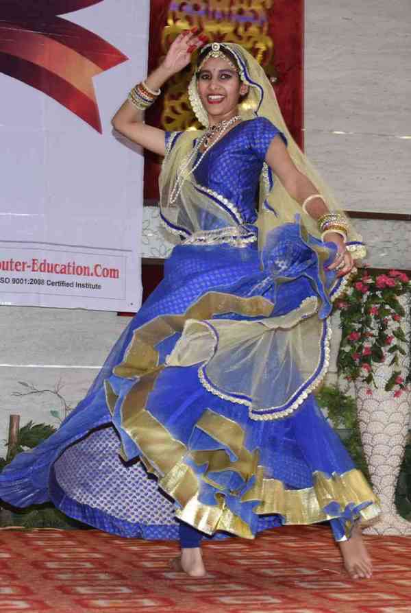 youth icon award ceremony