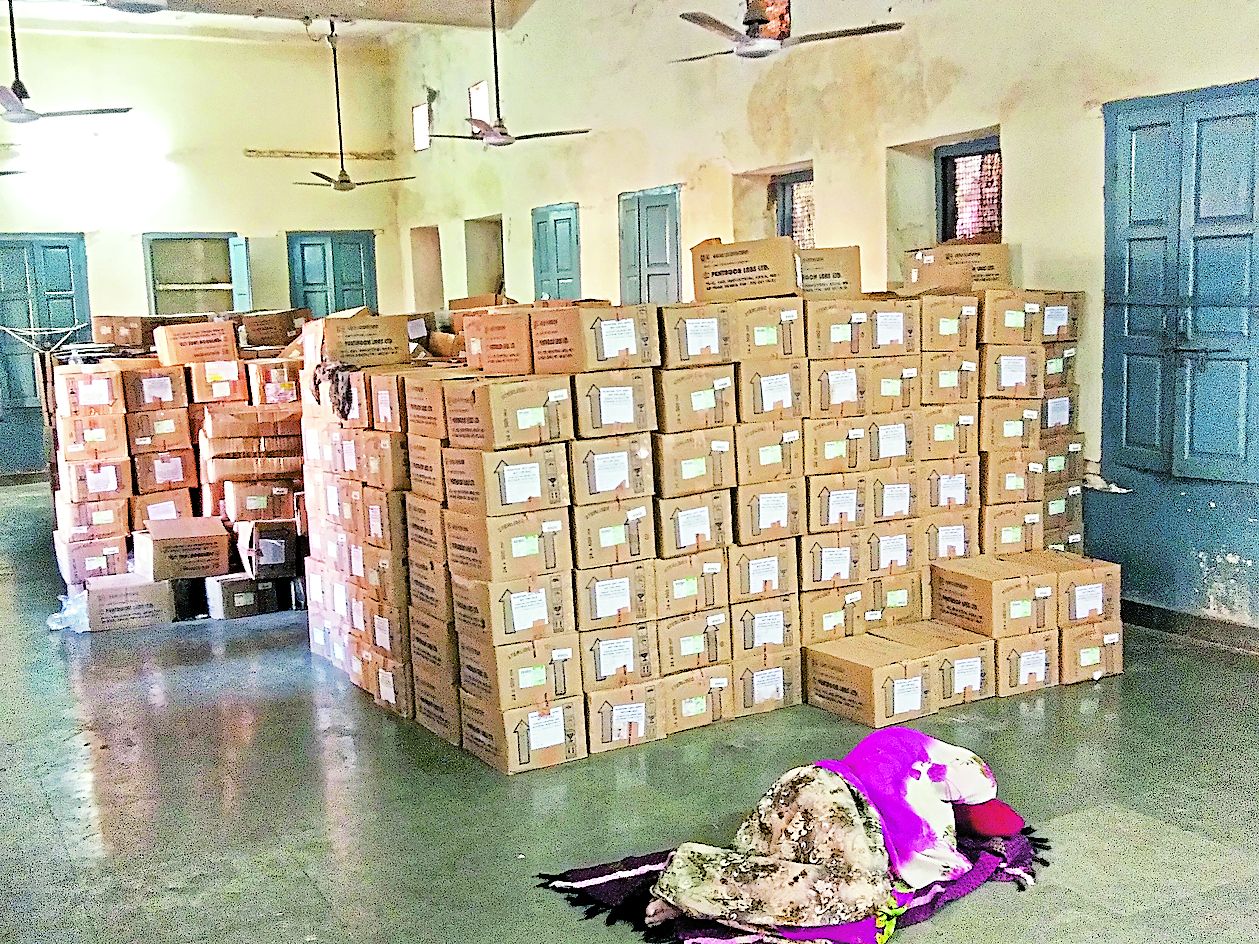 RNT medical college drug house case udaipur