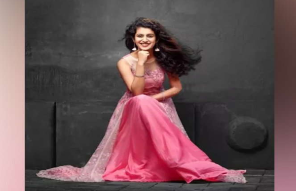 फिर चर्चा में प्रिया प्रकाश, कराया ऐसा फोटोशूट...