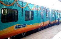 irctc indian railways current running status in hindi,irctc ,indian railways ,train current running status ,indian railway train current running status ,indian railway time table,Indian Railway Time Table,humsafar express ,jabalpur wcr,WCR,Jabalpur,