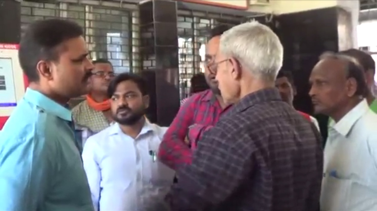 BJP MP Anshul Verma Inspected Hardoi Railway Station