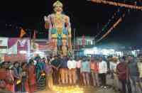 बांकीमोंगरा में हिंदू नववर्ष एवं चैत्र प्रतिपदा के पावन पर्व पर महाआरती में जुटे श्रद्धालु