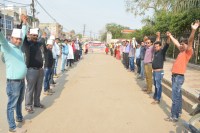 Morena News, Morena Hindi News, Mp Mews, Strike, Sloganeering, Contract health workers, Morena