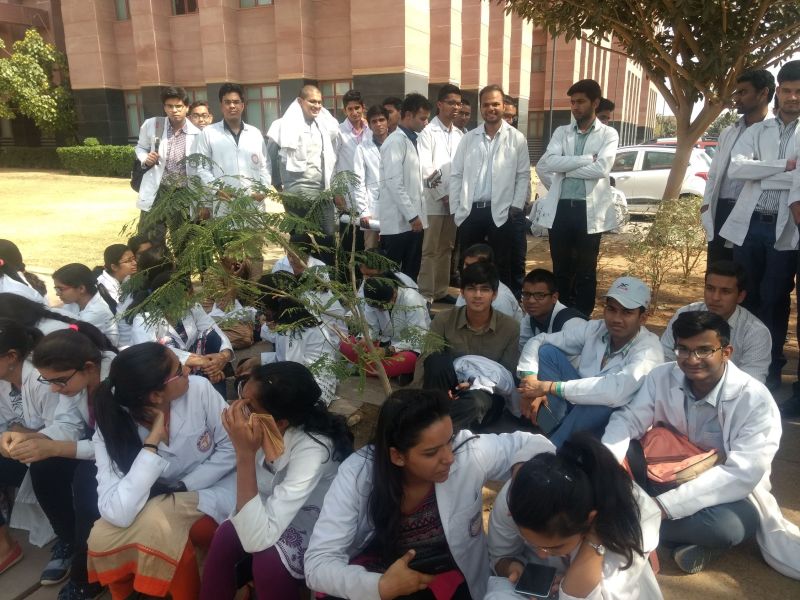 Recruitment of doctors in AIIMS in the mouth of the camel is equal to