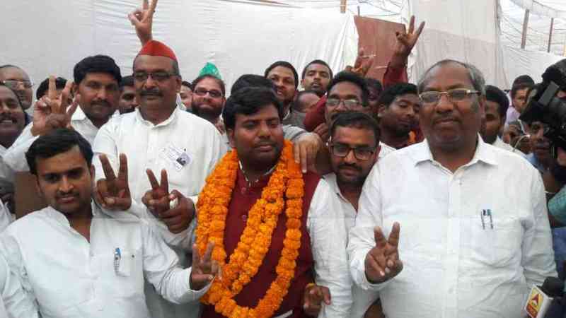 santosh alias praveen nishad