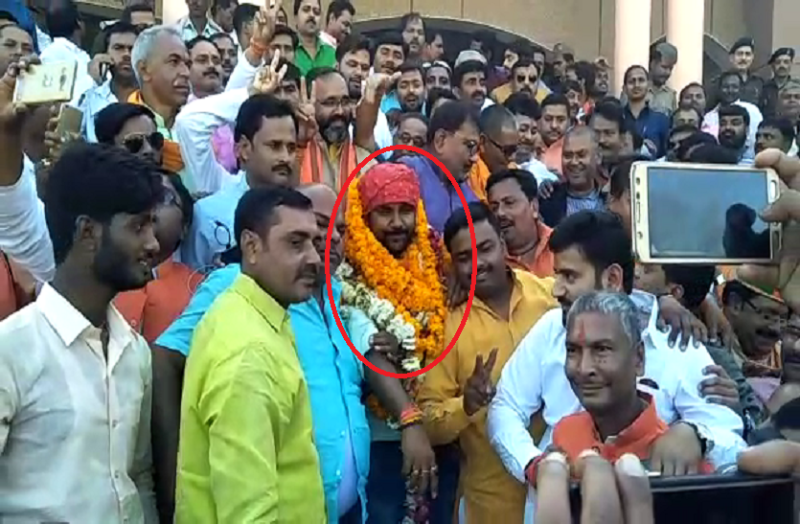 Bjp Candidate win jila panchayat adhyaksh by election sp loss
