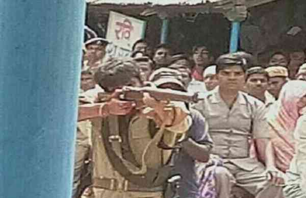 OMG! डाकू के भेष में दिखे यह फेमस एक्टर, पहचान पाना मुशकिल