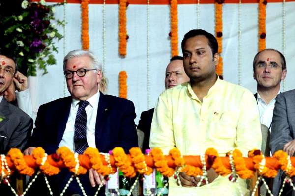 German President in Famous ganga arti