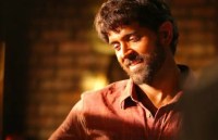 hrithik-roshan-choose-special-perfume-for-super-30