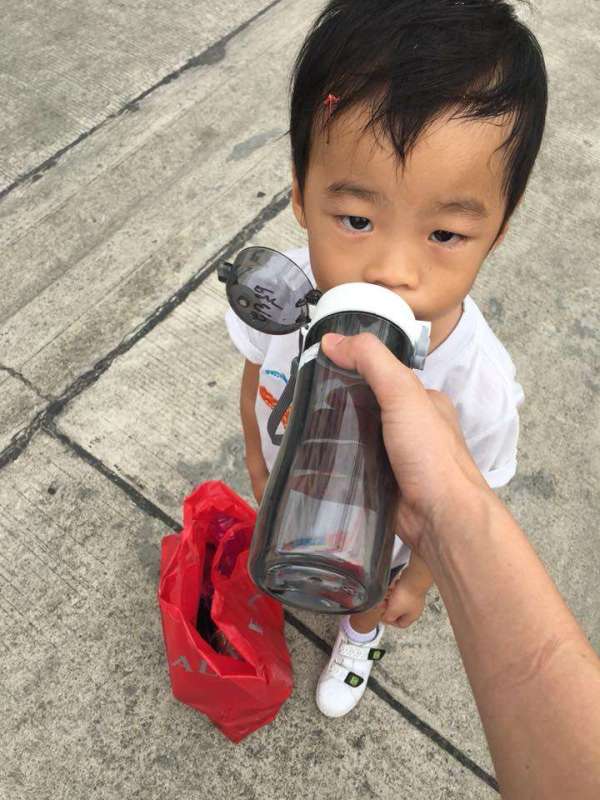 Thailand,social media,money,viral,social media trends,a big lesson for all,lesson of honesty,value,Lesson,