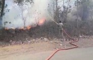 पहाड़ मंदिर की झाडिय़ों में लगी आग, काफी मशक्कत के बाद आग पर पाया गया काबू