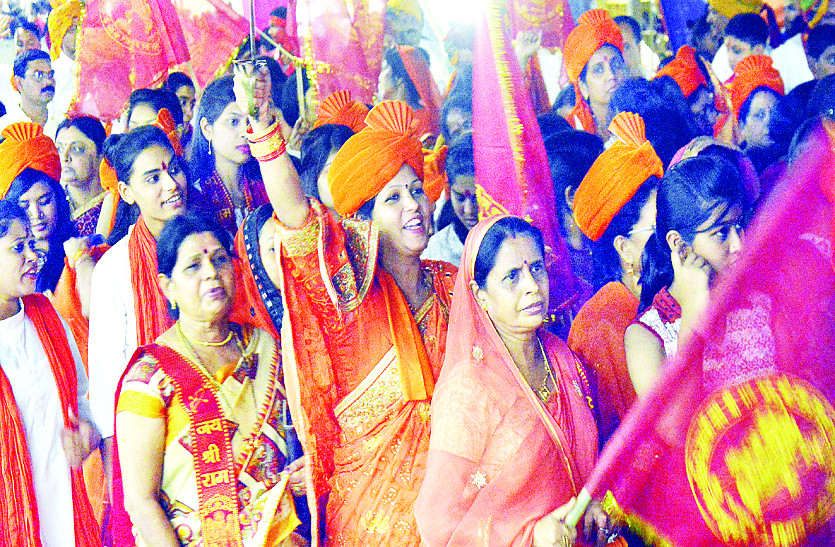 शोभायात्रा : एक लाख से अधिक भक्तों ने एक स्वर में कहा, एक ही नारा एक ही नाम, जय श्रीराम-जय श्री राम