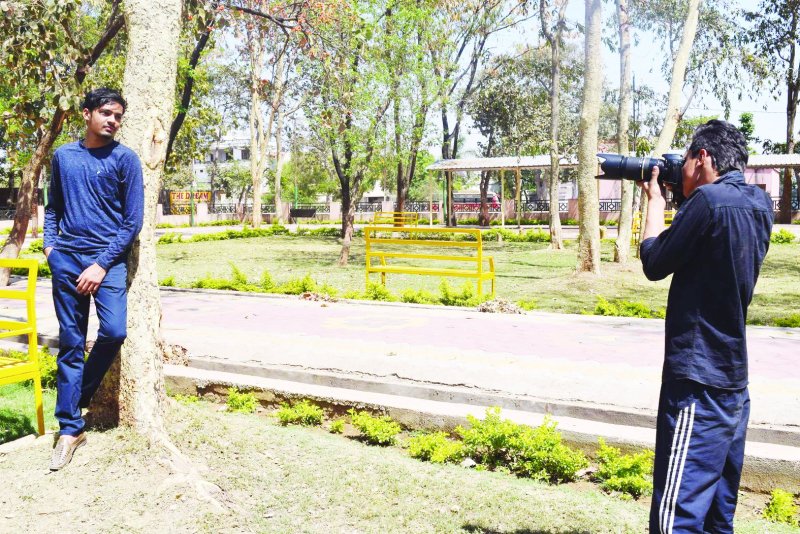 Youth's first choice for photography is Chowpatty