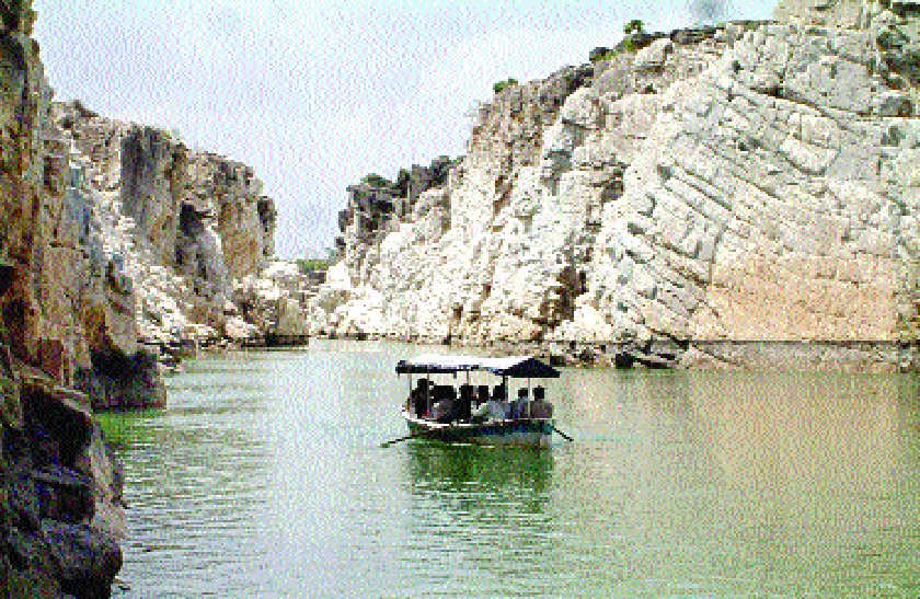 Bhedaghat,summer vacations,New bhedaghat jabalpur,Summer vacations news,dhuandhar waterfall,dhunadhar,With the summer vacations,summer vacations camps in jodhpur,Summer Vacations in government schools,