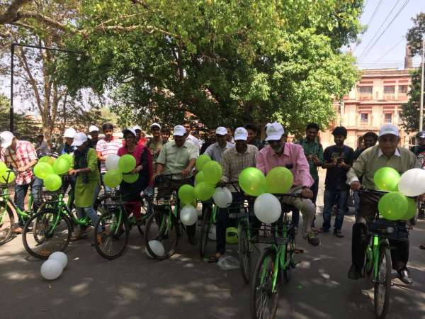 IIT BHU launches app bicycle service