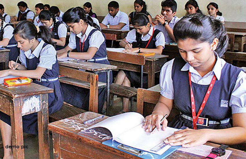cbse 10th maths and 12th economics papers will be re-examined,cbse exam 2018,cbse exam 2018 cancelled,cbse latest order for exam of class 10th and 12th,cbse circulars,cbse paper leak,Jabalpur,