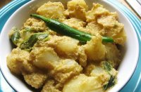 aloo khuskhus curry