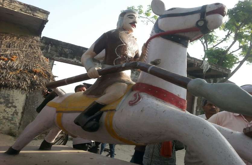 शरारती तत्वों ने तोड़ी राजा सुहेल देव की प्रतिमा, गांव में तनाव