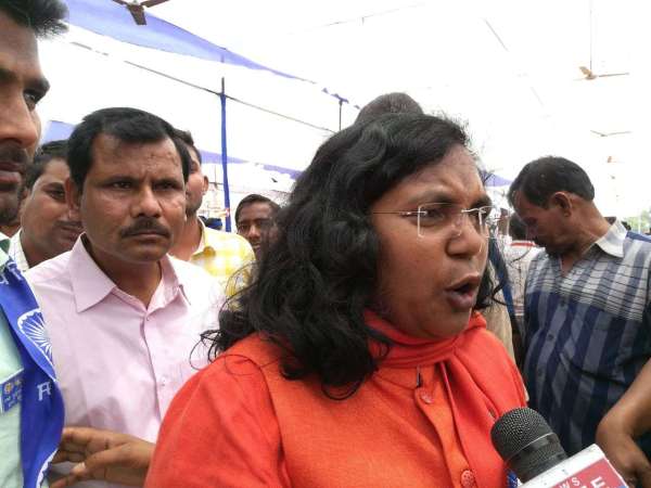 BJP MP Savitri bai phule rally