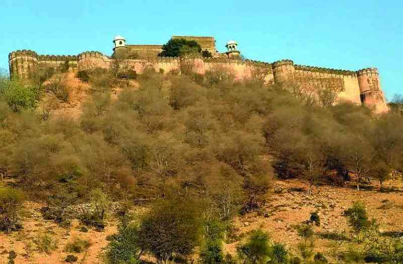 STORY OF AURANGZEB IN KANKWARI FORT OF ALWAR