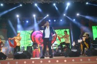 Audience were crazy from Sonu Nigam at the Vindhya Mahotsav