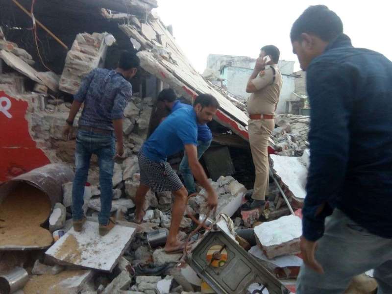 gas cylinder blast in udaipur