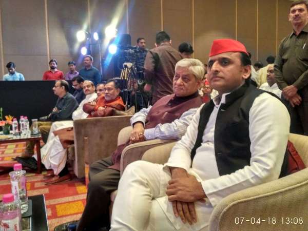 akhilesh yadav