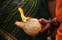 husband wife fight, tone totke in hindi, dharma karma