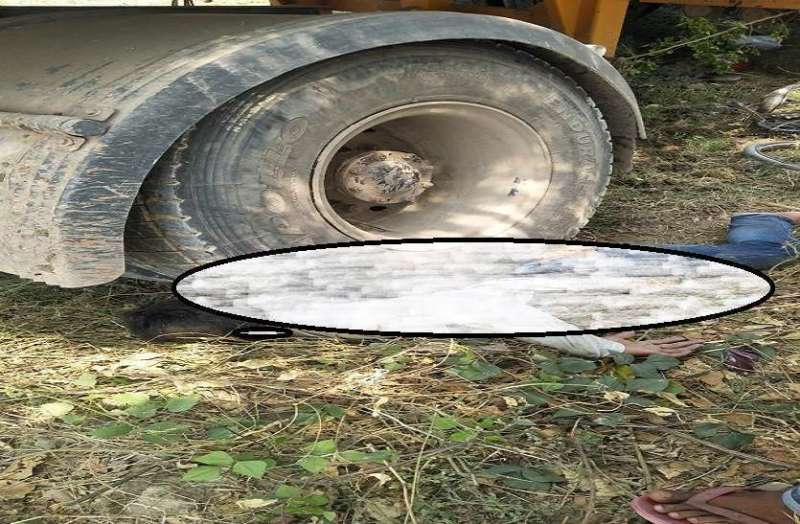 Four death in jaunpur road accident