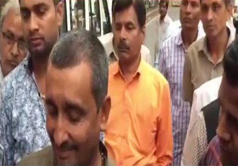 Kuldeep Singh Sengar, cm yogi adityanath