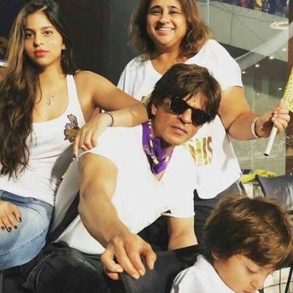 srk with daughter
