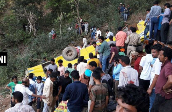 Himachal pradesh road accident