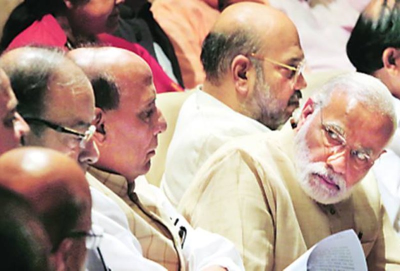 PM Narendra Modi BJP MP MLA one day fast on 12th April UP India News