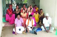 आखिर ऐसी क्या वजह थी कि जनपद पंचायत ऑफिस में ताला लगा अध्यक्ष व सदस्य बैठे धरने पर, पढि़ए खबर...