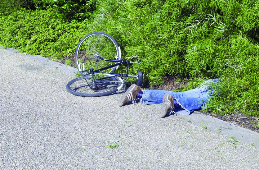 cycle car accident farmer died