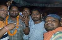 102 व 108 एंबुलेंसकर्मियों की हड़ताल खत्म, लौटे काम पर, पढि़ए खबर किस बात पर मनी सहमति