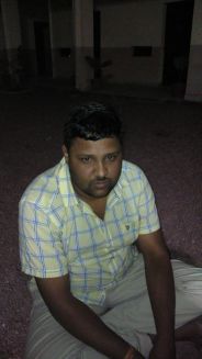 liquor smuggler's gang arrested 