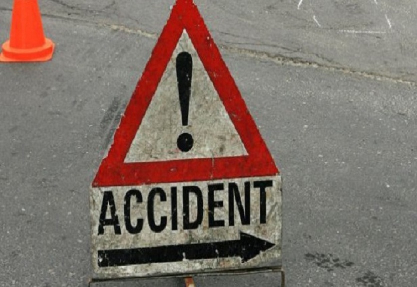 azamgarh road accident